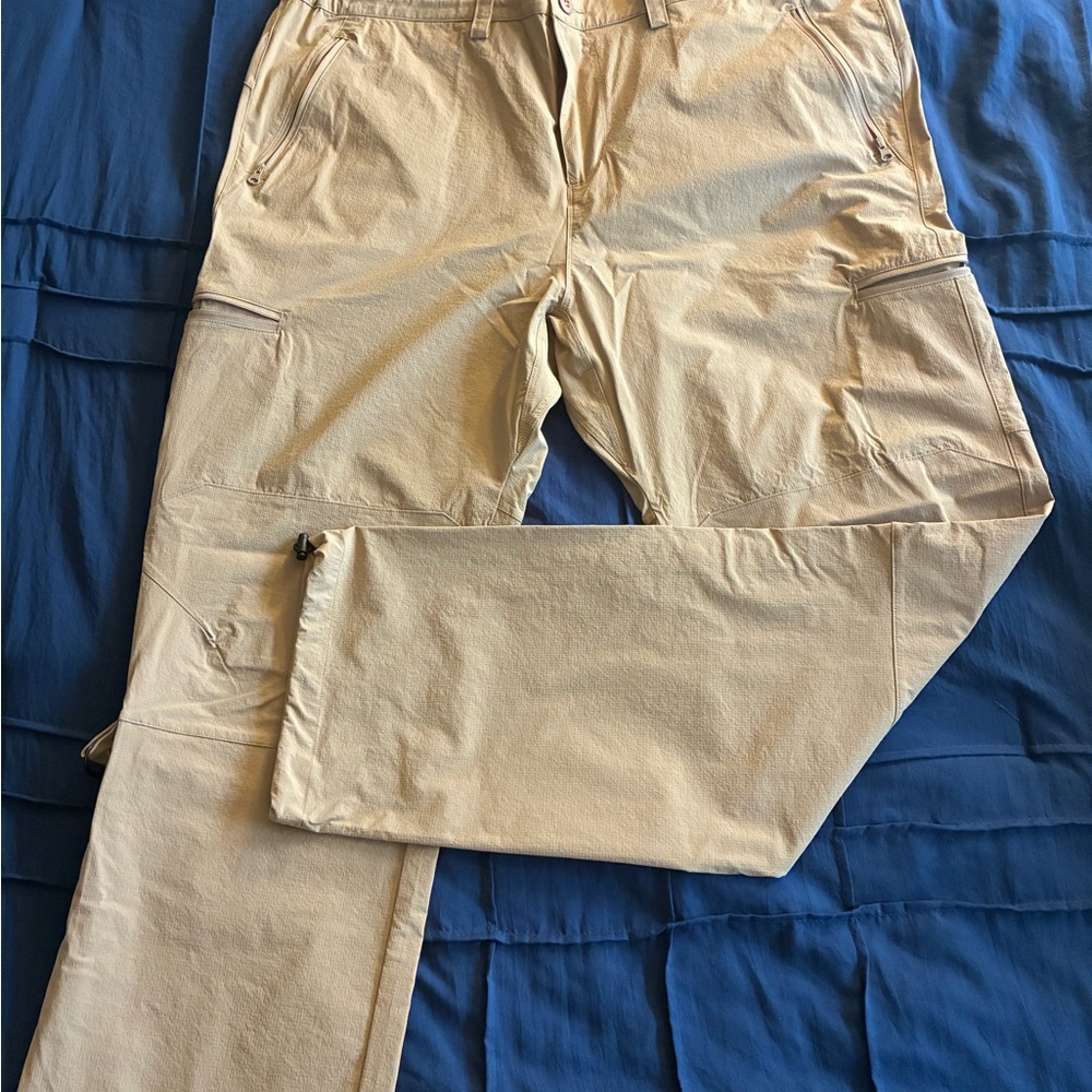 Men's Tan Cargo Pants